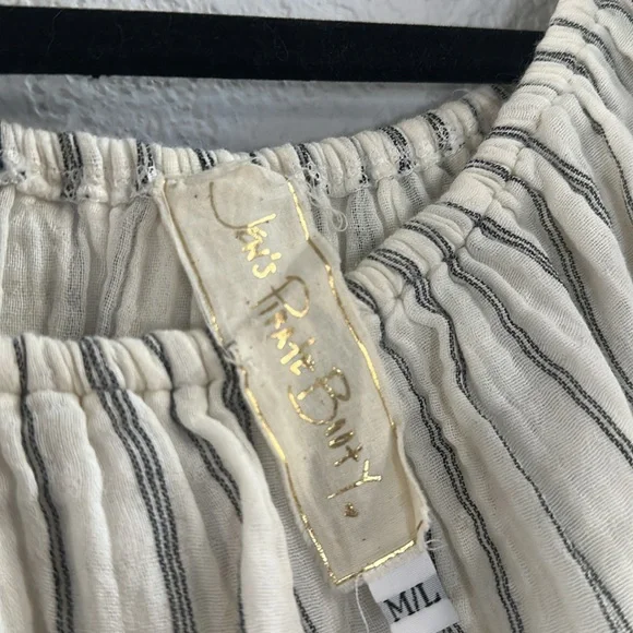 Jen’s Pirate Booty - Picture 3 of 3